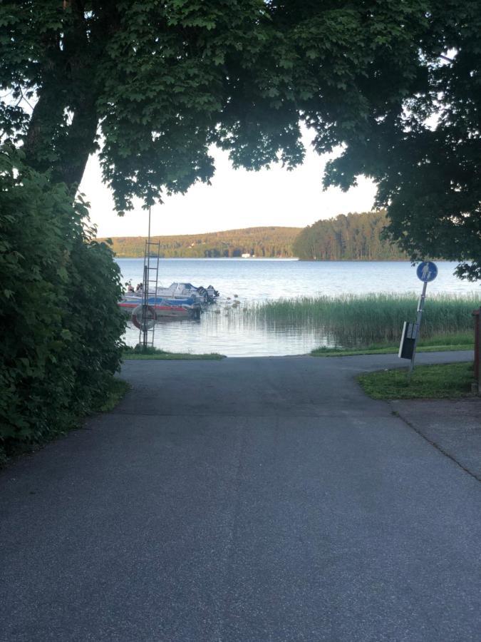 شقة Radstugugatan 32 نورا المظهر الخارجي الصورة